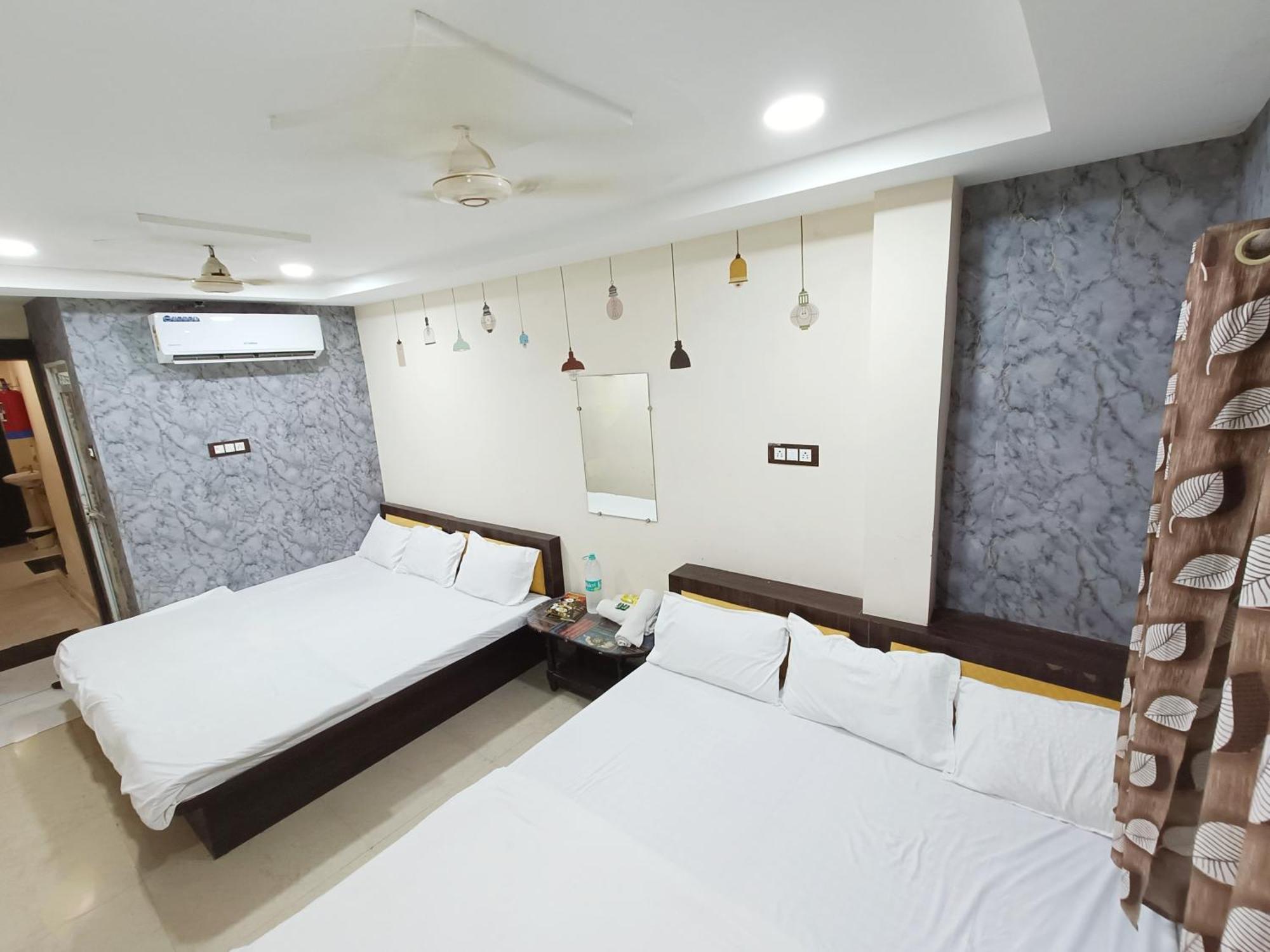 Fabhotel Shipra 우자인 외부 사진